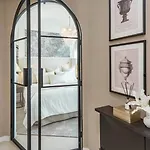 Daire Luxurious With Community Pool & Balcony In Puerto Banus *