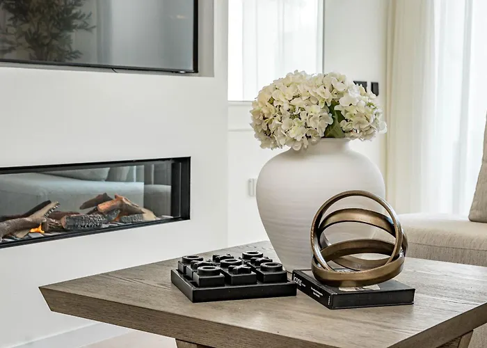 Mediterranean Hideaway - Puerto Banus Apartament *